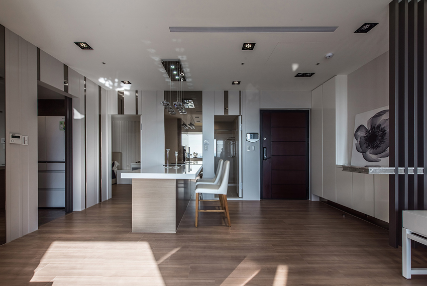 120平現代風格裝修效果圖[大連-中山區(qū)-秀月麒林]