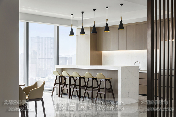 1688569222784512.png 大連現(xiàn)代新中式裝修案例2023-6.png