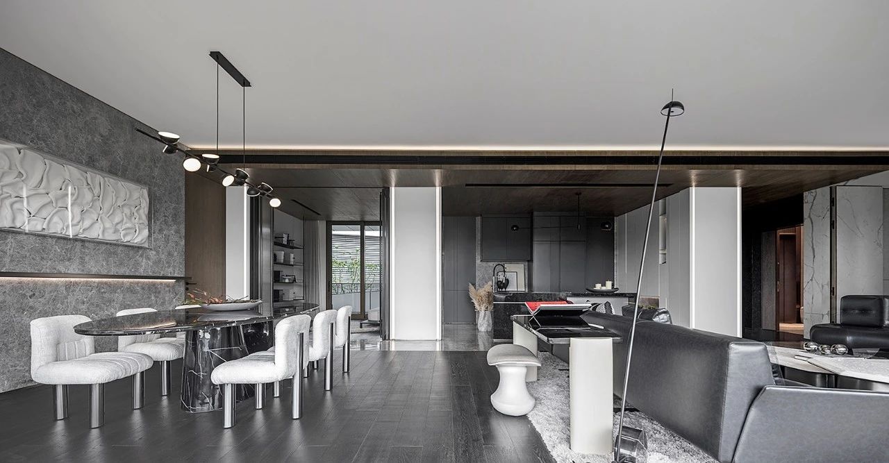 1730538420798971.jpeg 客廳1.jpeg